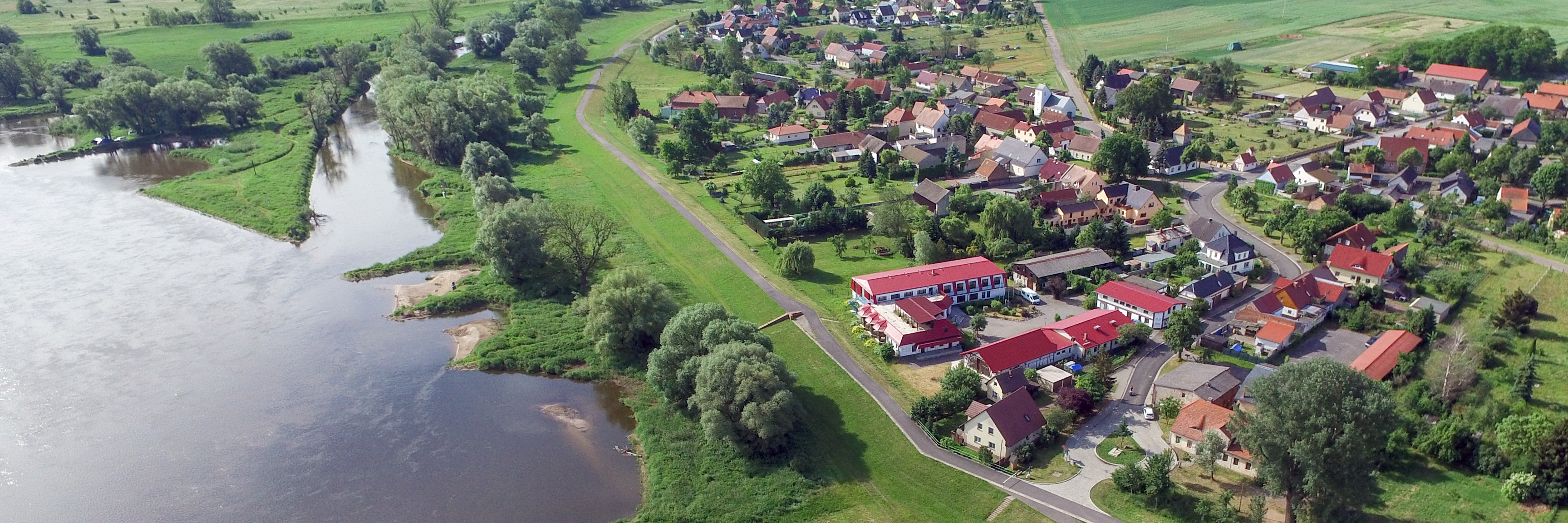 Vogelperspektive auf brandenburger Landschaft